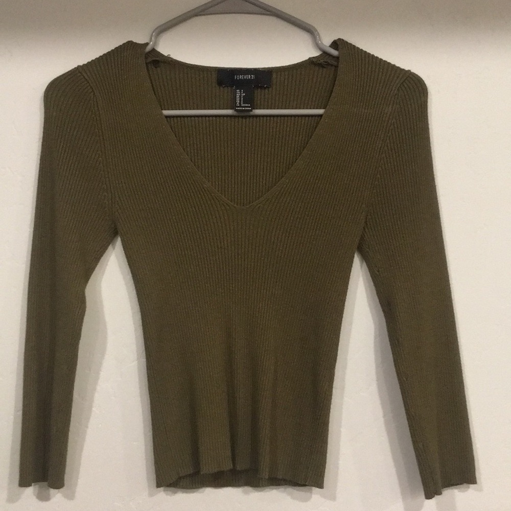 Army Green Cropped Ribbed Shirt
